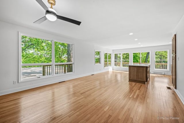 368 Holiday Drive, Lake Holiday, IL 60552