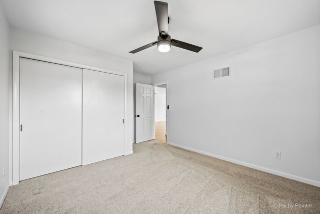 368 Holiday Drive, Lake Holiday, IL 60552