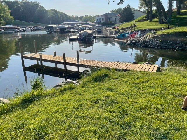 368 Holiday Drive, Lake Holiday, IL 60552