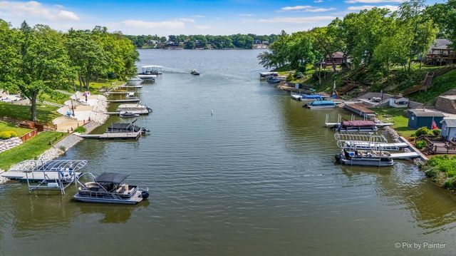 368 Holiday Drive, Lake Holiday, IL 60552