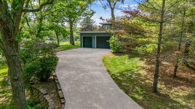 368 Holiday Drive, Lake Holiday, IL 60552