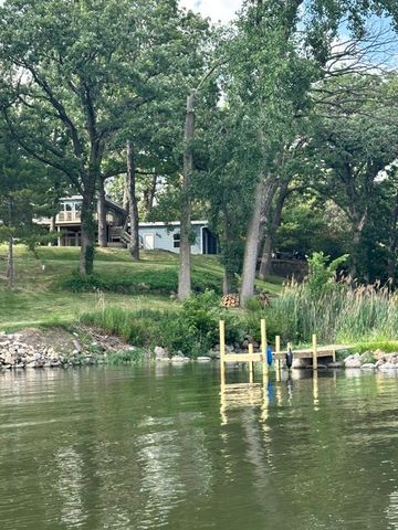 368 Holiday Drive, Lake Holiday, IL 60552