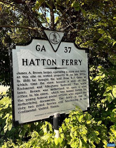 10064 HATTON FERRY LN, Scottsville, VA 24590