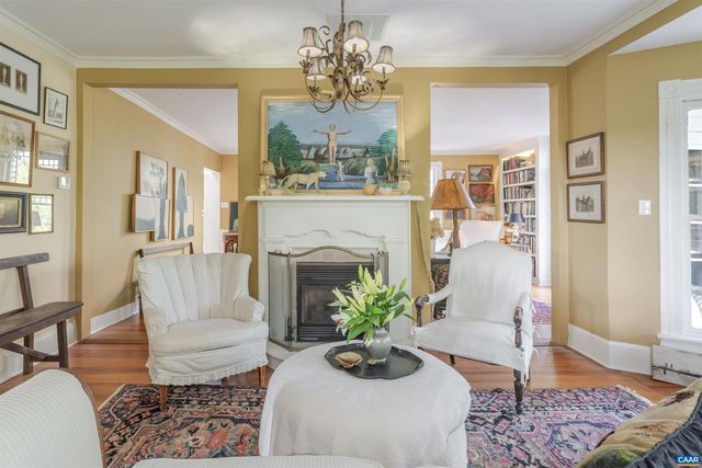 10064 HATTON FERRY LN, Scottsville, VA 24590