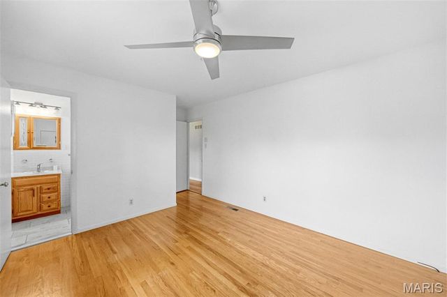 4905 Milsmar Drive, St Louis, MO 63128