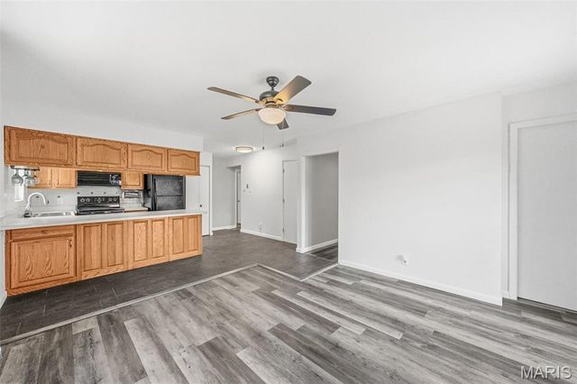 4905 Milsmar Drive, St Louis, MO 63128