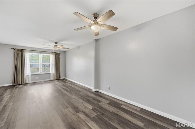 4905 Milsmar Drive, St Louis, MO 63128