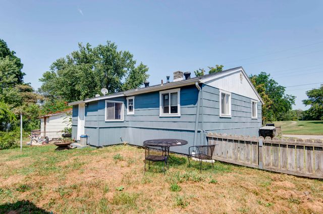 2237 North Park Avenue, Springfield, MO 65803