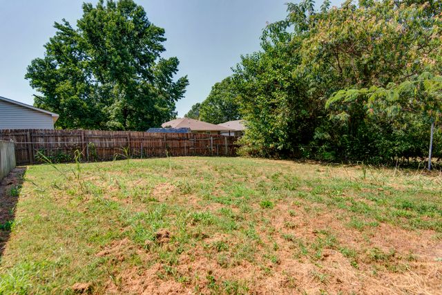 2237 North Park Avenue, Springfield, MO 65803