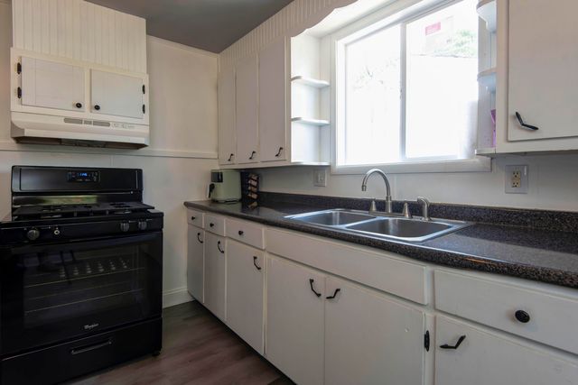 2237 North Park Avenue, Springfield, MO 65803