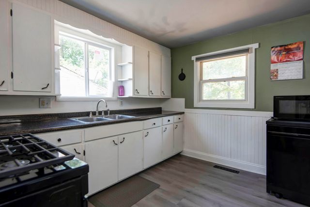 2237 North Park Avenue, Springfield, MO 65803