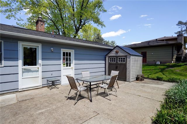 75 Coral Way, Brighton, NY 14618
