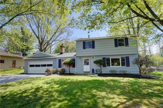 75 Coral Way, Brighton, NY 14618