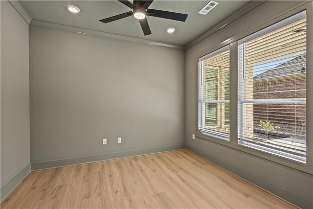 4533 W Huron Loop, Fayetteville, AR 72704