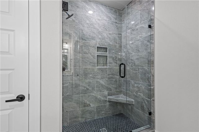 4533 W Huron Loop, Fayetteville, AR 72704