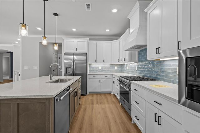 4533 W Huron Loop, Fayetteville, AR 72704