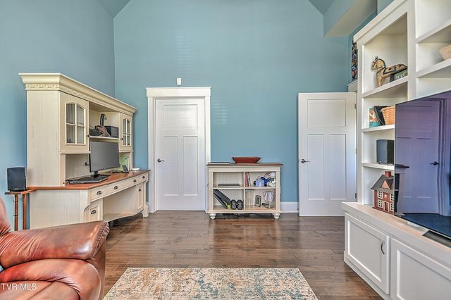 148 Forest Lane S, Blountville, TN 37617