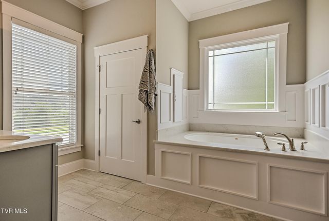 148 Forest Lane S, Blountville, TN 37617