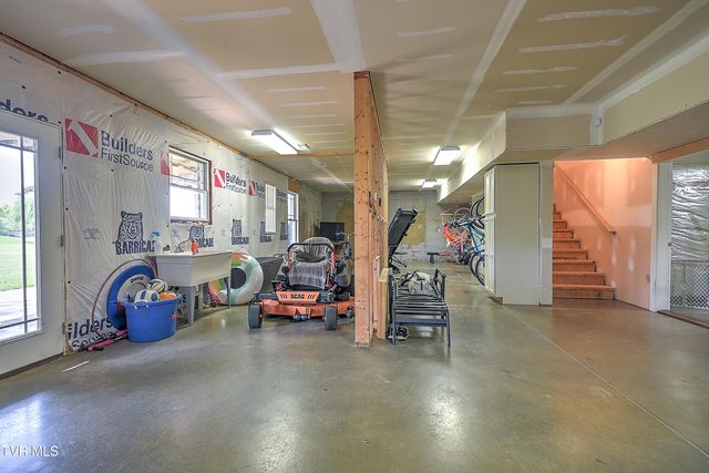 148 Forest Lane S, Blountville, TN 37617