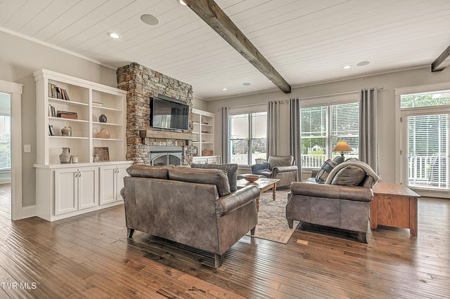 148 Forest Lane S, Blountville, TN 37617