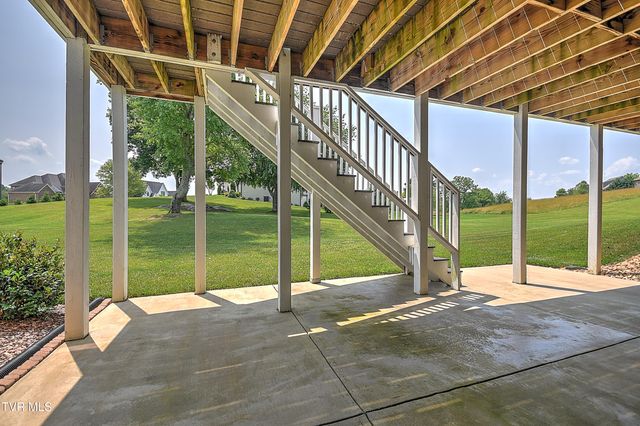 148 Forest Lane S, Blountville, TN 37617