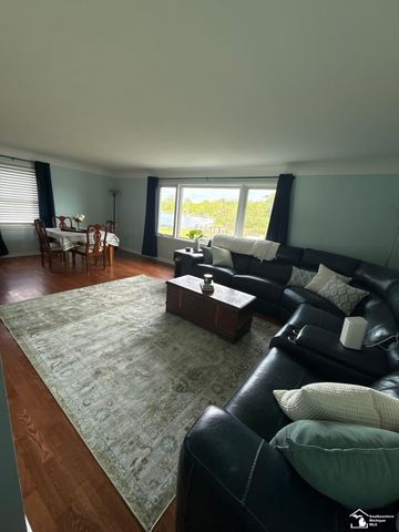 20 W Peterson Drive, Brighton, MI 48114