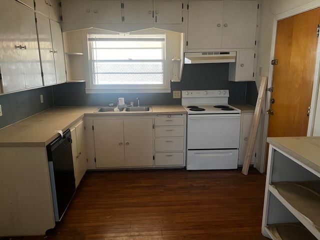 1905 48th Street, Lubbock, TX 79412