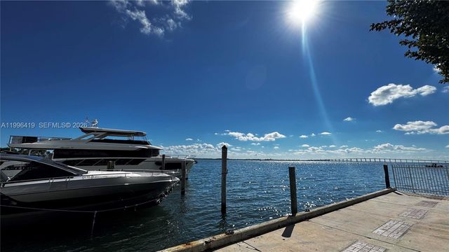 801 Brickell Bay Dr 1961, Miami, FL 33131