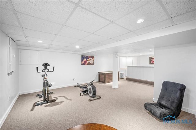 9627 Sheffield Road, Perrysburg, OH 43551