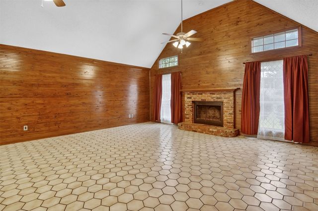 187 County Road 1997, Yantis, TX 75497
