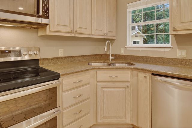187 County Road 1997, Yantis, TX 75497