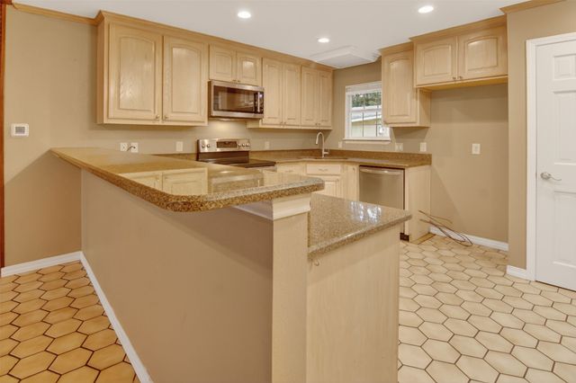 187 County Road 1997, Yantis, TX 75497