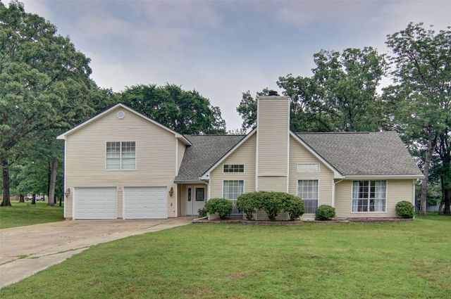 187 County Road 1997, Yantis, TX 75497