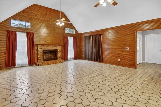 187 County Road 1997, Yantis, TX 75497