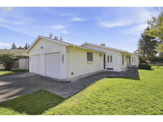 -1 Sw FOX Ct, Troutdale, OR 97060