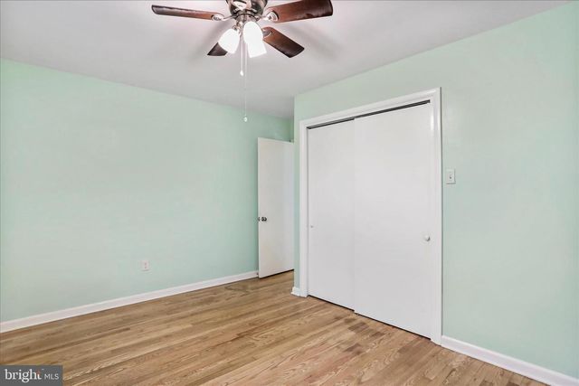 19734 LONGMEADOW RD, Hagerstown, MD 21742