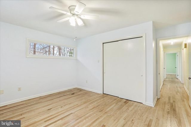 19734 LONGMEADOW RD, Hagerstown, MD 21742