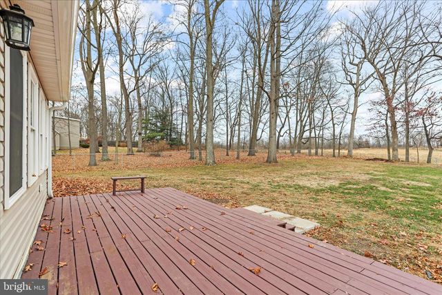 19734 LONGMEADOW RD, Hagerstown, MD 21742