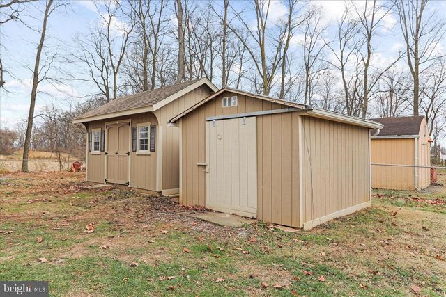 19734 LONGMEADOW RD, Hagerstown, MD 21742