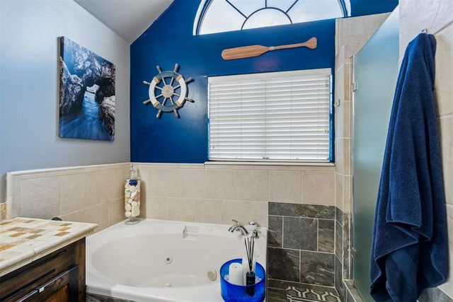 9814 Hefner Village Drive, Oklahoma City, OK 73162