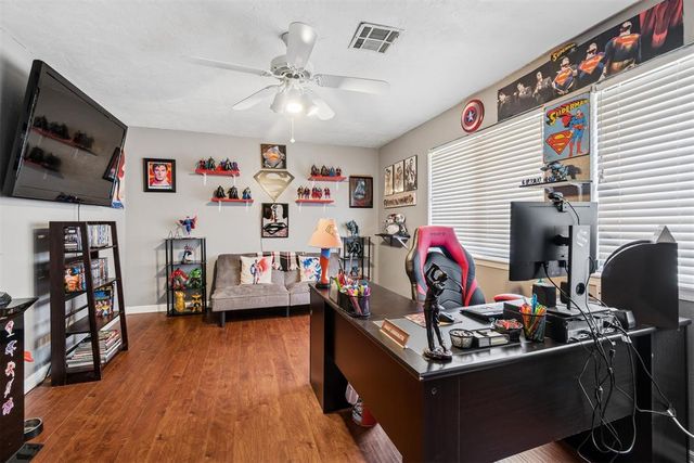 9814 Hefner Village Drive, Oklahoma City, OK 73162