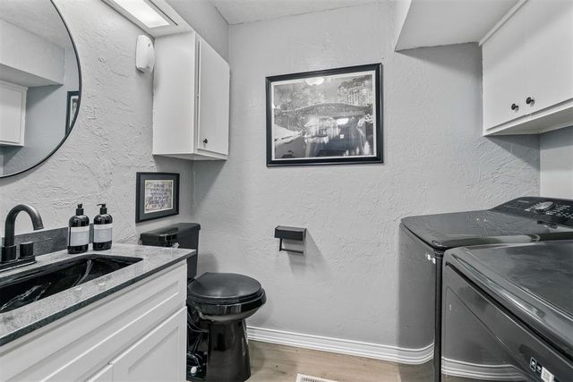 9814 Hefner Village Drive, Oklahoma City, OK 73162