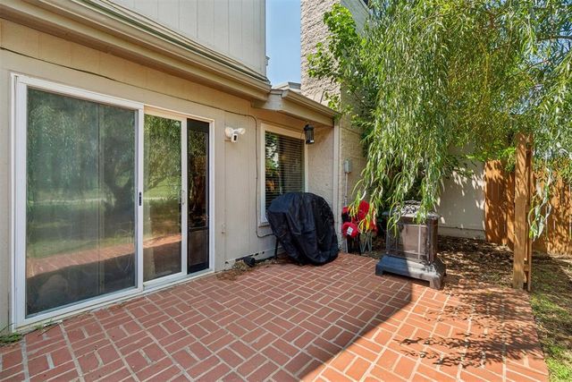 9814 Hefner Village Drive, Oklahoma City, OK 73162