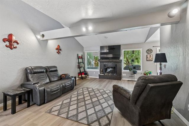 9814 Hefner Village Drive, Oklahoma City, OK 73162