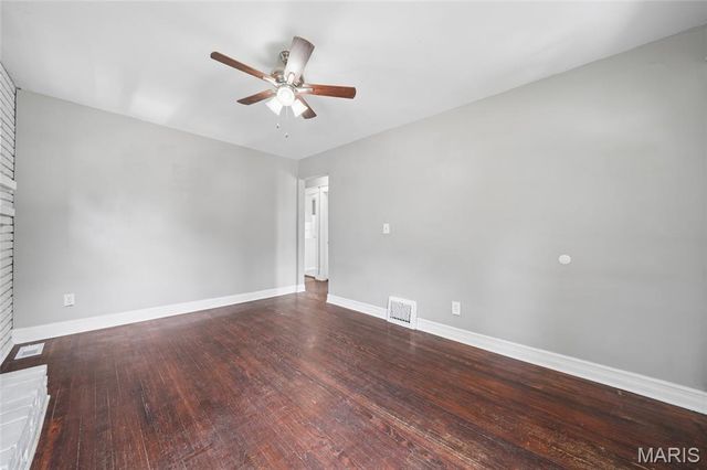 7619 Fairham Avenue, University City, MO 63130