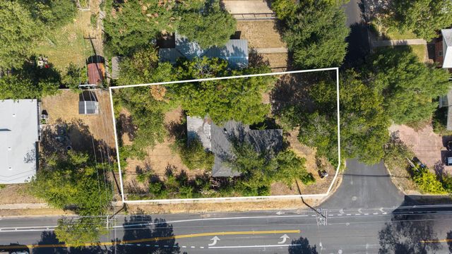 1613 Larkwood DR, Austin, TX 78723