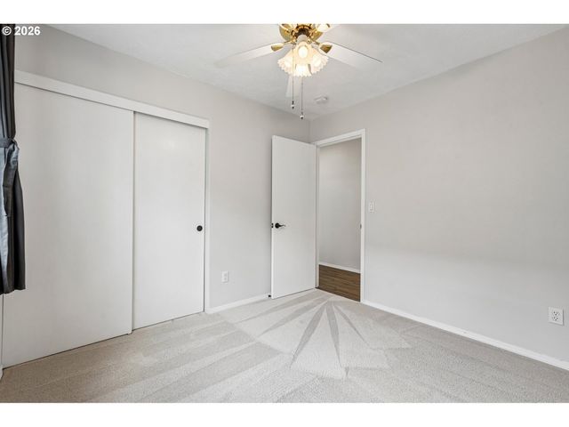 13582 Se 151ST Ter, Clackamas, OR 97015