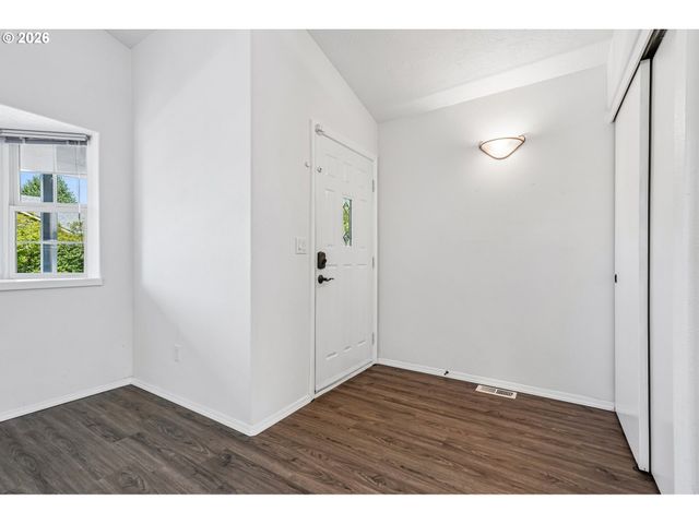 13582 Se 151ST Ter, Clackamas, OR 97015