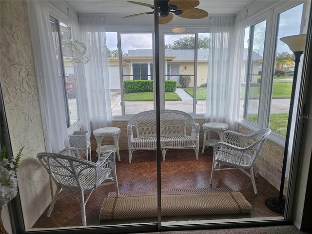 1009 QUEEN ANNE DRIVE B, Palm Harbor, FL 34684
