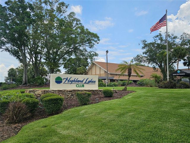 1009 QUEEN ANNE DRIVE B, Palm Harbor, FL 34684